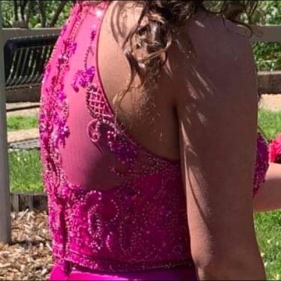 Mori Lee Fuchsia Embellished 2 Piece Prom Dress Size 10 Halter Gown - Picture 2 of 16